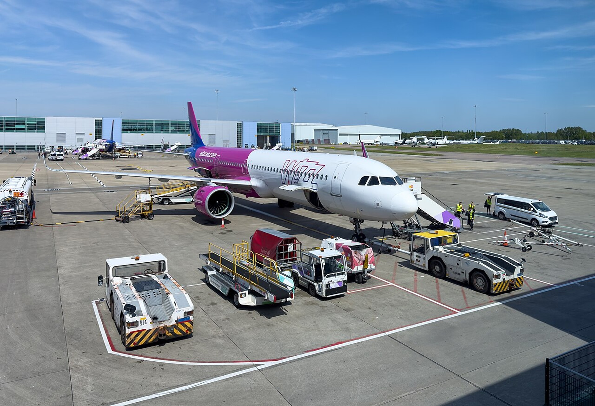 Aeronavă Airbus A321neo, aparținând Wizz Air