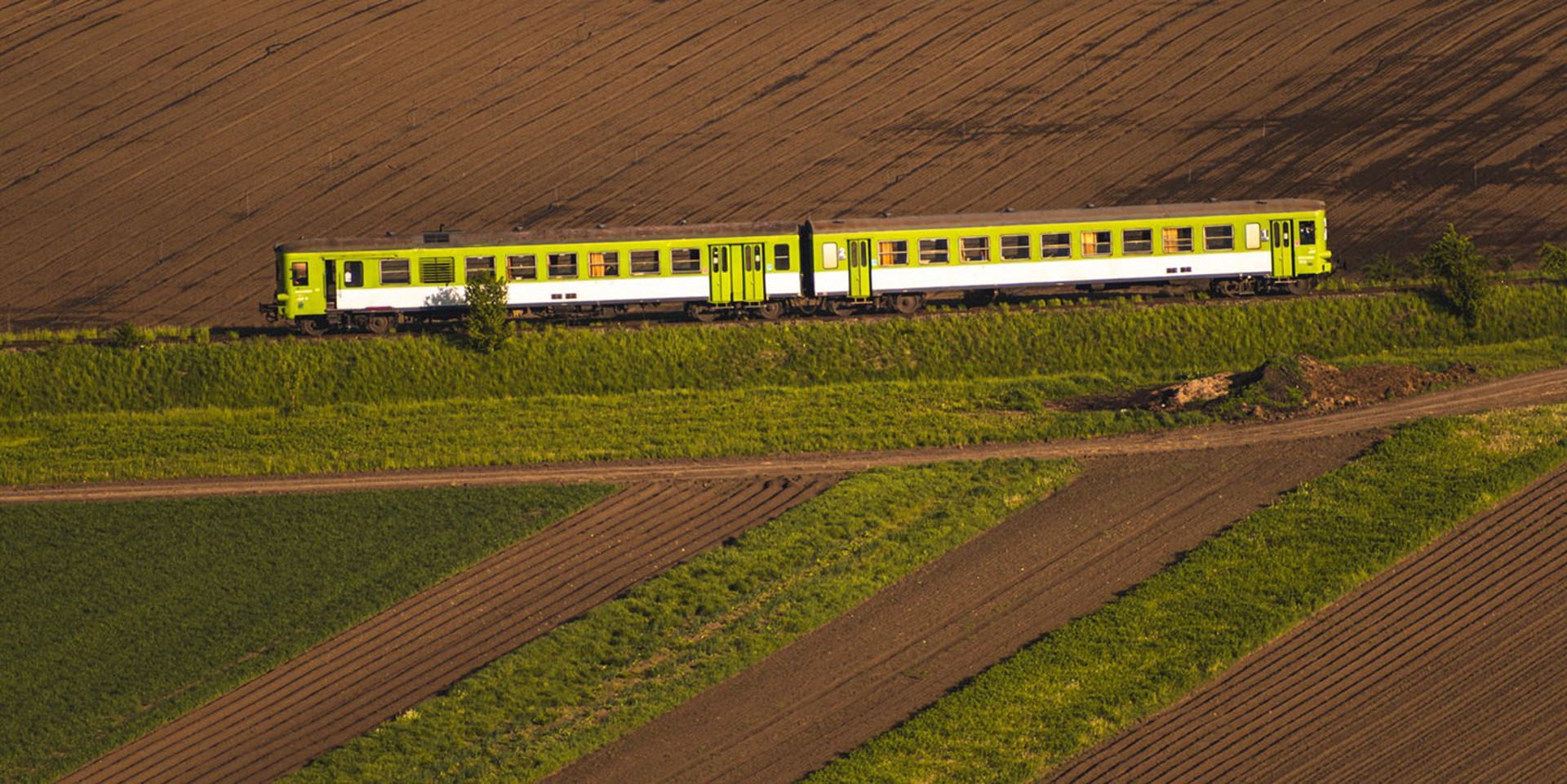 Tren de călători