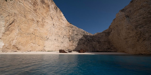 Plaja Navagio din Zakynthos