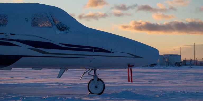 Avion staționat