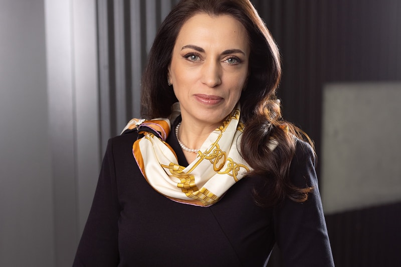 Simona Constantinescu, FIHR