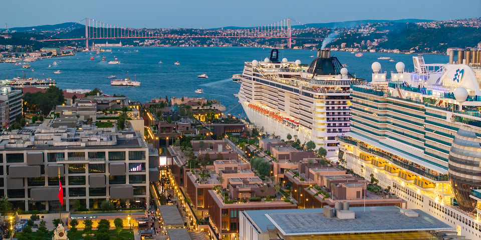Istanbul-vas-croazieră